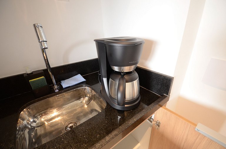 Studio no 7° andar a 3 min da estação Brooklin