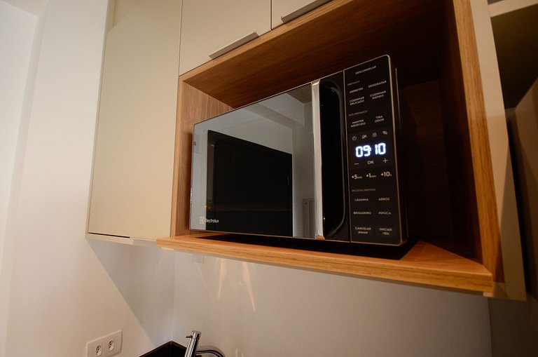 Studio no 7° andar a 3 min da estação Brooklin