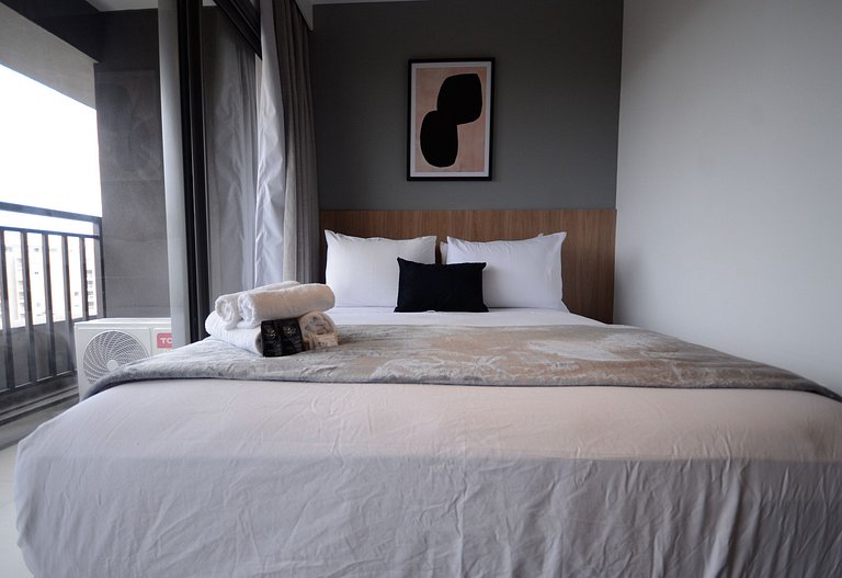 Studio no 9° andar a 3 min da estação Brooklin