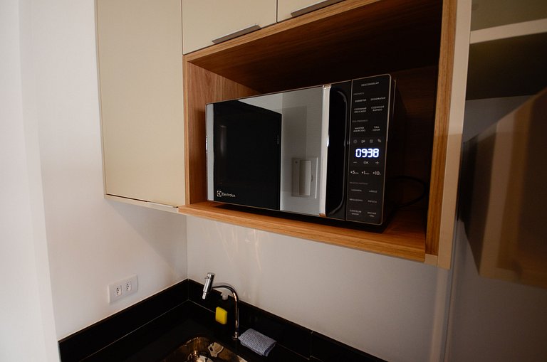 Studio no 9° andar a 3 min da estação Brooklin