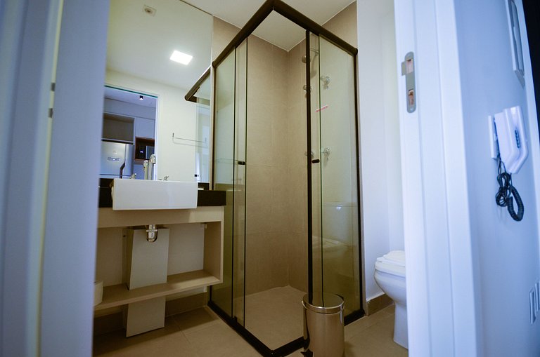 Studio no 9° andar a 3 min da estação Brooklin