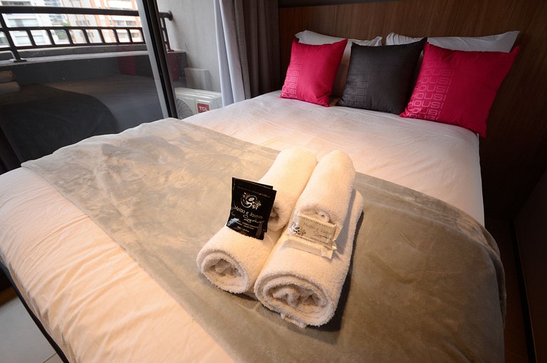 Studio no 5° andar a 300m da estação Brooklin