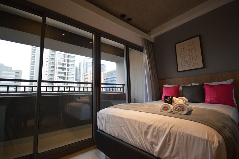 Studio no 5° andar a 300m da estação Brooklin