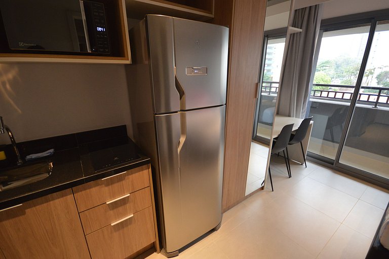 Studio no 5° andar a 300m da estação Brooklin