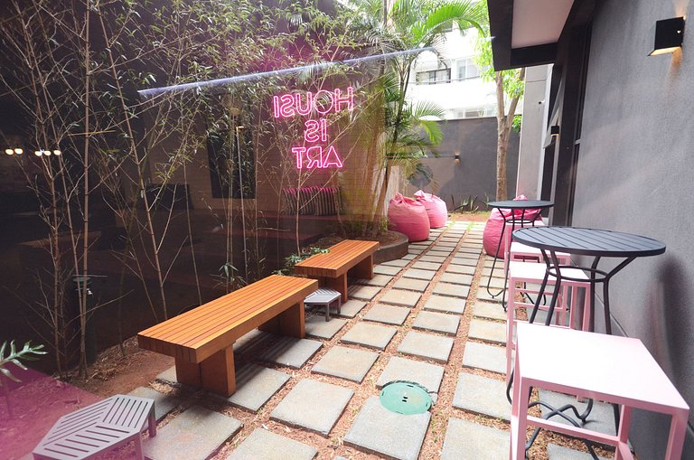 BY Housi: Studio completo no 5° andar em Moema