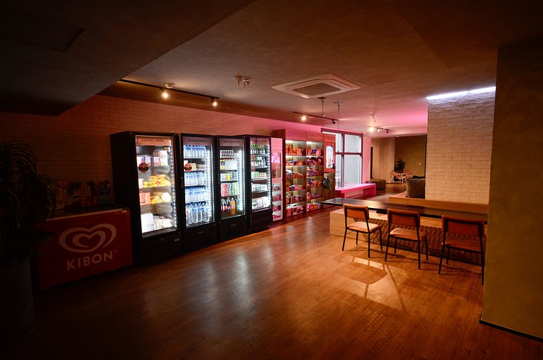 BY Housi: Studio completo no 5° andar em Moema