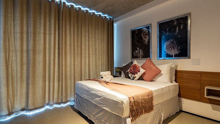 Studio no 13° andar prox a estação Vila Mariana