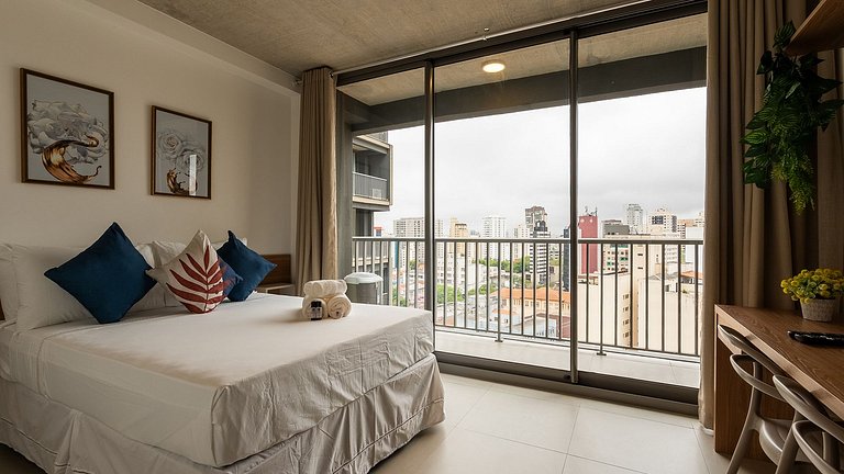 Studio completo a 5 min da estação Vila Mariana