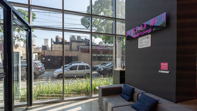 By DH: Studios luxuosos completos na região da Vila Olimpia