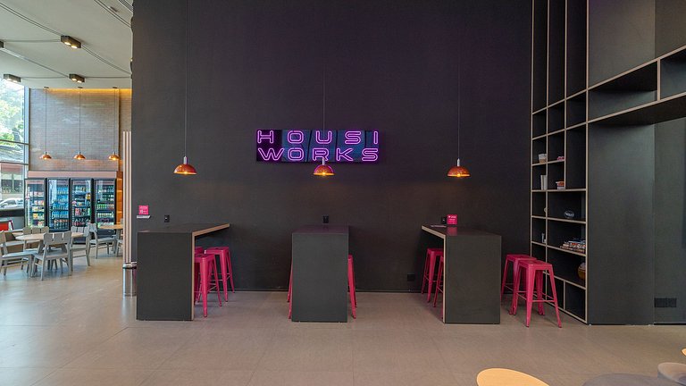 By DH: Studios luxuosos completos na região da Vila Olimpia