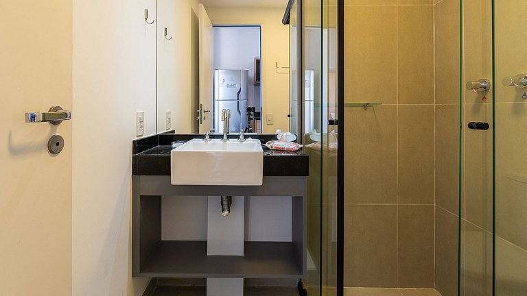 Studio no 20° andar a 300m da estação Brooklin