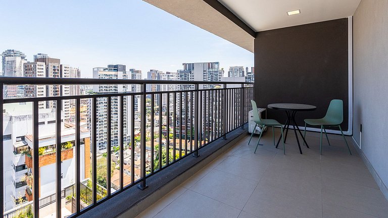 Studio no 20° andar a 300m da estação Brooklin