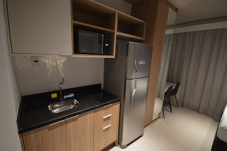 BY Housi: Studio completo no 5° andar em Moema