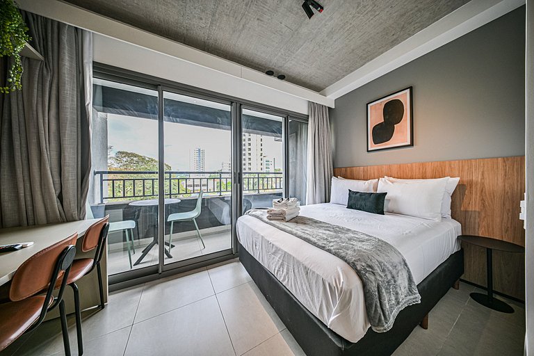 Studio no 5° andar a 3 min da estação Brooklin