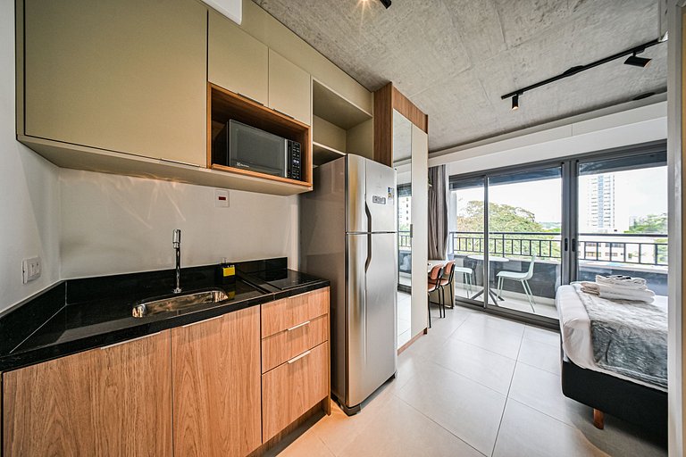 Studio no 5° andar a 3 min da estação Brooklin