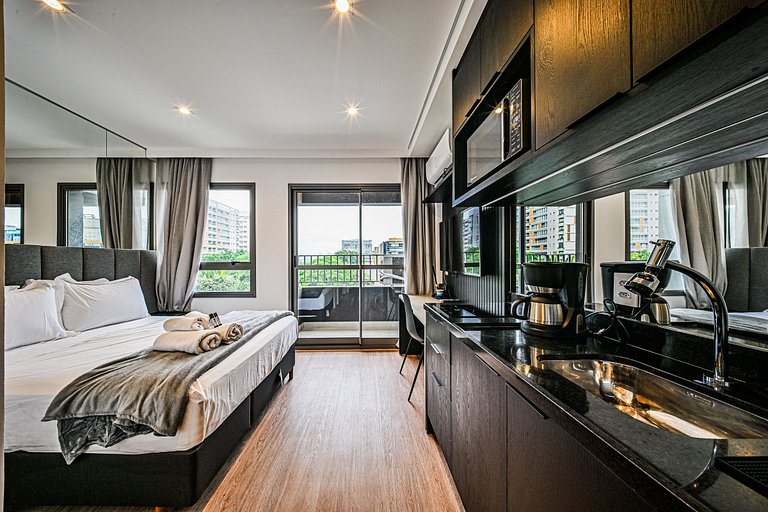 BY Housi: Studio completo no 5° andar em Moema