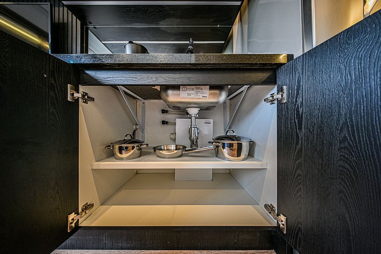 BY Housi: Studio completo no 5° andar em Moema