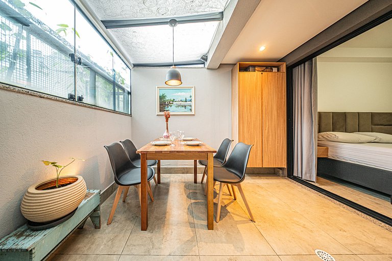 Studio elegante a 100m do metrô Vila Mariana