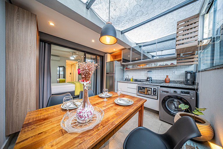 Studio elegante a 100m do metrô Vila Mariana