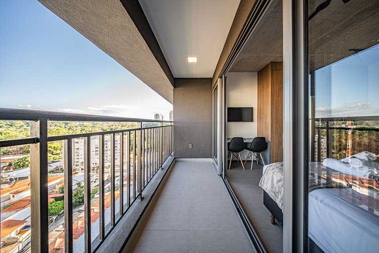 Studio no 15° andar a 3 min da estação Brooklin