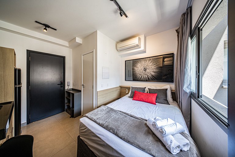 Studio Lux ao lado da estação Oscar Freire