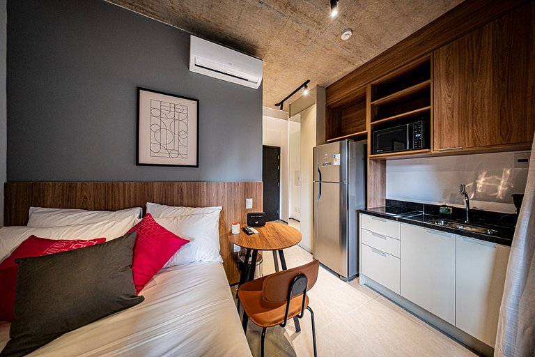 By Housi: Studio moderno prox a estação Brooklin