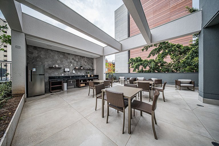 By Housi DH: Studio no 14° andar prox a Paraiso