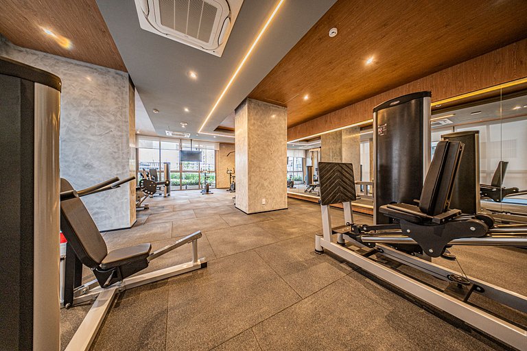 By Housi DH: Studio no 14° andar prox a Paraiso