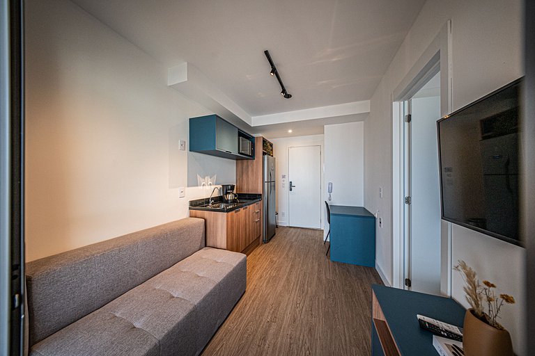 By Housi DH: Studio no 14° andar prox a Paraiso