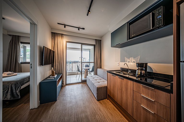 By Housi DH: Studio no 14° andar prox a Paraiso